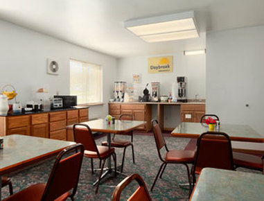 Days Inn By Wyndham Stoughton Wi. מראה חיצוני תמונה
